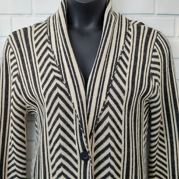 Forever 21 Gray & Cream Striped Cardigan - Picture 2 of 6